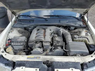 2005 Chrysler 300 with VIN 2C3JA53G45H174829, listed as a Copart auction lot 63768904 with 373,929 mi miles and Clean Title. Bid and sale history available at carsss.com. Image 11.