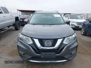 2017 Nissan Rogue SV with VIN 5N1AT2MT6HC842083, listed as a IAAI auction lot 41260224 with 64,013 mi miles. Bid and sale history available at carsss.com. Image 12.