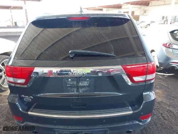 2011 Jeep Grand Cherokee Overland with VIN 1J4RR6GT1BC541506, listed as a IAAI auction lot 41850203 with 177,287 mi miles. Bid and sale history available at carsss.com. Image 16.
