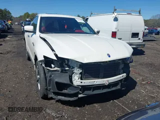 2017 Maserati Levante с VIN ZN661XUA6HX210610, выставлен на аукционе IAAI как лот 41867196 с пробегом 87 484 миль миль и . История ставок и продаж доступна на DreamBid. Изображение 12.