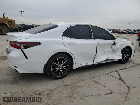 2023 Toyota Camry SE with VIN 4T1G11AK4PU763204, listed as a Copart auction lot 46270885 with 42,414 mi miles and Salvage Title. Bid and sale history available at carsss.com. Image 3.