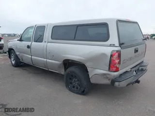 2006 Chevrolet Silverado 1500 LS with VIN 1GCEC19V86Z146071, listed as a IAAI auction lot 41853522 with 118,855 mi miles. Bid and sale history available at carsss.com. Image 3.