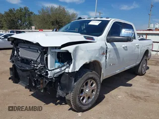 2024 Ram 2500 Laramie с VIN 3C6UR5FL6RG384601, выставлен на аукционе IAAI как лот 41640560 с пробегом 21 330 миль миль и . История ставок и продаж доступна на DreamBid. Изображение 23.