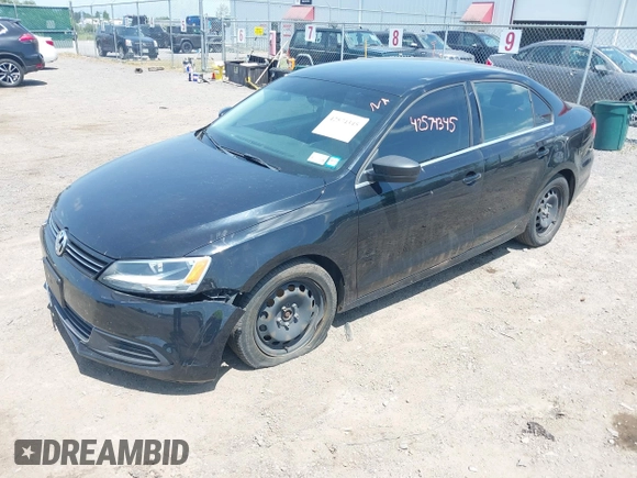 2013 Volkswagen Jetta SE z VIN 3VWDP7AJ7DM311471, wystawiony jako IAAI lot #42574345 z przebiegiem 81 760 mil mil oraz . Historia ofert i sprzedaży dostępna na DreamBid. Obrazek 2.