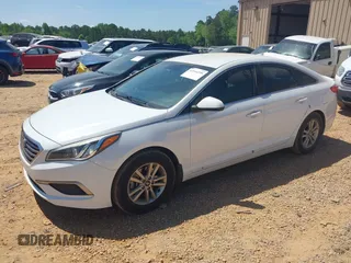 2016 Hyundai Sonata SE with VIN 5NPE24AF5GH434485, listed as a IAAI auction lot 42144259 with 128,368 mi miles and . Bid and sale history available at carsss.com. Image 2.