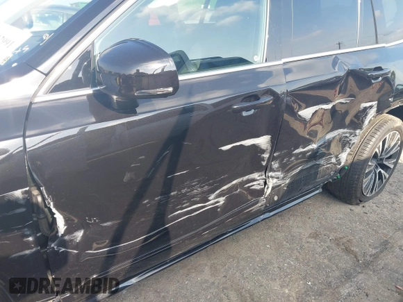 2022 Volvo XC90 Momentum z VIN YV4A221K7N1781589, wystawiony jako IAAI lot #42112991 z przebiegiem 47 342 mil mil oraz . Historia ofert i sprzedaży dostępna na DreamBid. Obrazek 6.