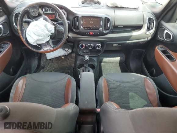 2014 FIAT 500L Trekking z VIN ZFBCFADH8EZ011075, wystawiony jako Copart lot #51542315 z przebiegiem 118 661 mil mil oraz Szkoda całkowita • Salvage title. Historia ofert i sprzedaży dostępna na DreamBid. Obrazek 8.