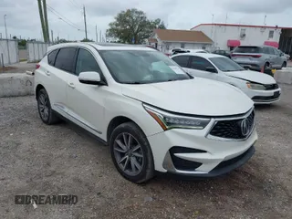 2019 Acura RDX w/Technology Pkg with VIN 5J8TC2H55KL031585, listed as a IAAI auction lot 41758776 with 55,144 mi miles. Bid and sale history available at carsss.com. Image 1.