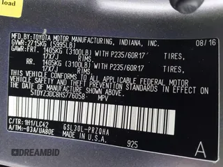 2017 Toyota Sienna XLE Auto Access Seat with VIN 5TDYZ3DC8HS776058, listed as a IAAI auction lot 41945909 with 138,899 mi miles. Bid and sale history available at carsss.com. Image 9.