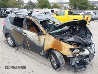 2018 Nissan Rogue SV z VIN KNMAT2MV4JP618914, wystawiony jako IAAI lot #41800479 z przebiegiem Nie podano mil oraz . Historia ofert i sprzedaży dostępna na DreamBid. Obrazek 6.