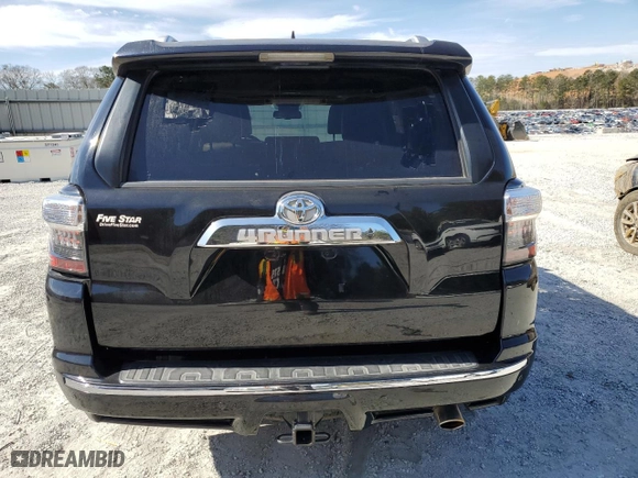2014 Toyota 4Runner SR5 with VIN JTEZU5JRXE5065269, listed as a Copart auction lot 47324325 with 206,470 mi miles and Clean Title. Bid and sale history available at carsss.com. Image 6.