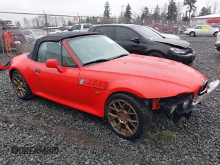 1999 BMW Z3 z VIN 4USCH3334XLF41359, wystawiony jako IAAI lot #41718519 z przebiegiem 112 159 mil mil oraz . Historia ofert i sprzedaży dostępna na DreamBid. Obrazek 1.