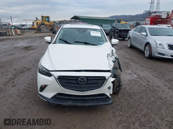 2019 Mazda CX-3 Grand Touring with VIN JM1DKFD76K0426879, listed as a IAAI auction lot 41669200 with 31,881 mi miles. Bid and sale history available at carsss.com. Image 12.