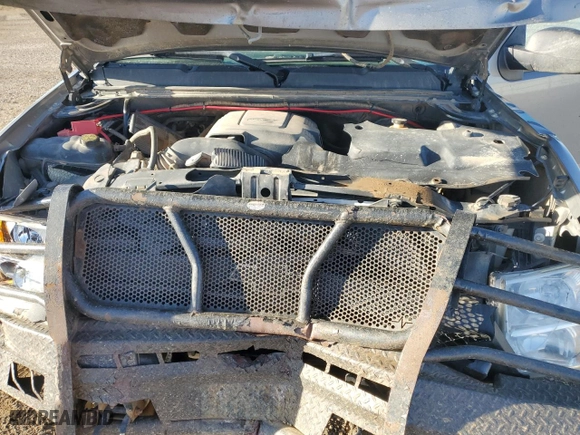 2013 Chevrolet Silverado 1500 LT with VIN 3GCPKSE7XDG148264, listed as a Copart auction lot 47827305 with 317,142 mi miles and Salvage Title. Bid and sale history available at carsss.com. Image 12.
