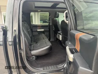 2015 Ford F-150 XLT z VIN 1FTEW1EF4FFC63993, wystawiony jako Copart lot #59420825 z przebiegiem 247 093 mil mil oraz Czysty tytuł • Clean title. Historia ofert i sprzedaży dostępna na DreamBid. Obrazek 6.