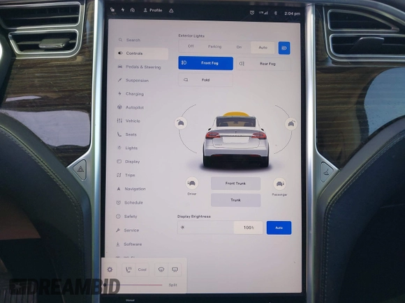 2016 Tesla Model X P90D with VIN 5YJXCAE49GF001067, listed as a IAAI auction lot 41980455 with 94,746 mi miles. Bid and sale history available at carsss.com. Image 18.