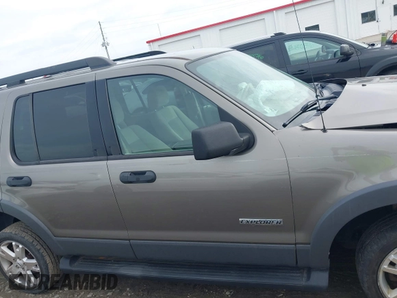 2006 Ford Explorer XLT с VIN 1FMEU73E16ZA27654, выставлен на аукционе IAAI как лот 42376989 с пробегом 172 887 миль миль и . История ставок и продаж доступна на DreamBid. Изображение 13.