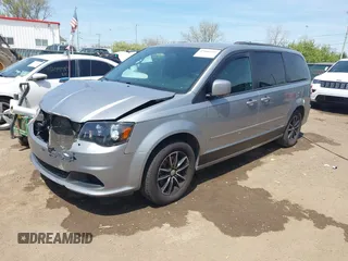 2017 Dodge Grand Caravan SE with VIN 2C4RDGBG8HR819905, listed as a IAAI auction lot 42086955 with 125,470 mi miles and . Bid and sale history available at DreamBid. Image 2.