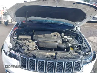 2022 Jeep Grand Cherokee Limited z VIN 1C4RJEBG2NC125969, wystawiony jako IAAI lot #41261701 z przebiegiem 72 707 mil mil oraz . Historia ofert i sprzedaży dostępna na DreamBid. Obrazek 10.
