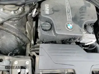 2017 BMW 3 Series 320i z VIN WBA8A9C57HK619882, wystawiony jako Copart lot #62123905 z przebiegiem 68 251 mil mil oraz Szkoda całkowita • Salvage title. Historia ofert i sprzedaży dostępna na DreamBid. Obrazek 15.