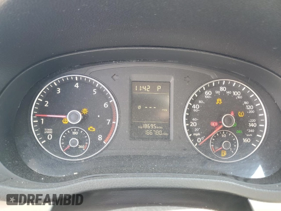 2015 Volkswagen Passat Limited Edition Edition с VIN 1VWAT7A30FC100424, выставлен на аукционе Copart как лот 46846135 с пробегом 166 780 миль миль и Списание • Salvage title. История ставок и продаж доступна на DreamBid. Изображение 9.