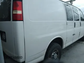 2011 Chevrolet Express Cargo Van with VIN 1GCWGFBA4B1130889, listed as a IAAI auction lot 42071892 with 340,031 mi miles. Bid and sale history available at carsss.com. Image 4.