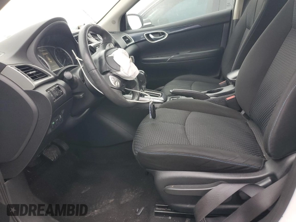2017 Nissan Sentra SR z VIN 3N1AB7AP7HY303218, wystawiony jako Copart lot #55363355 z przebiegiem 67 641 mil mil oraz Szkoda całkowita • Salvage title. Historia ofert i sprzedaży dostępna na DreamBid. Obrazek 7.