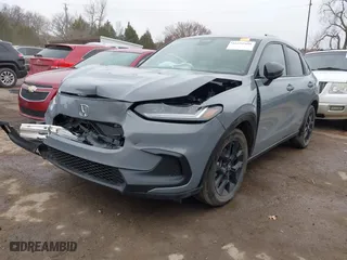 2025 Honda HR-V Sport with VIN 3CZRZ2H55SM732630, listed as a IAAI auction lot 41690406 with 9,828 mi miles. Bid and sale history available at carsss.com. Image 18.