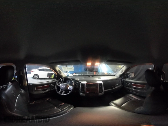 2009 Dodge 1500 SLT с VIN 1D3HV13T69S757414, выставлен на аукционе IAAI как лот 42142983 с пробегом 295 855 миль миль и . История ставок и продаж доступна на DreamBid. Изображение 20.