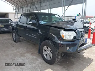 2013 Toyota Tacoma PreRunner z VIN 5TFJU4GNXDX034431, wystawiony jako IAAI lot #42201207 z przebiegiem 195 679 mil mil oraz . Historia ofert i sprzedaży dostępna na DreamBid. Obrazek 1.