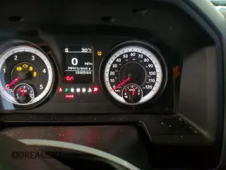 2015 Ram 1500 Tradesman z VIN 1C6RR7FM0FS558337, wystawiony jako Copart lot #88075095 z przebiegiem 194 694 mil mil oraz Nie do naprawy • Non repairable. Historia ofert i sprzedaży dostępna na DreamBid. Obrazek 9.