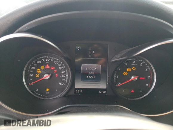 2018 Mercedes-Benz C 300 with VIN 55SWF4JB7JU257190, listed as a Copart auction lot 47238505 with 61,712 mi miles and Salvage title. Bid and sale history available at DreamBid. Image 9.