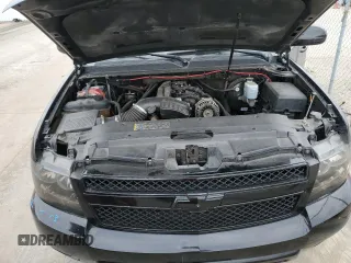 2008 Chevrolet Suburban LT w/2LT with VIN 3GNFK16388G188373, listed as a Copart auction lot 45230665 with 188,112 mi miles and Salvage Title. Bid and sale history available at carsss.com. Image 12.