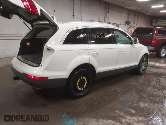 2007 Audi Q7 Premium with VIN WA1BY74L37D058938, listed as a IAAI auction lot 41928034 with 163,779 mi miles and . Bid and sale history available at DreamBid. Image 4.