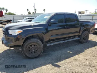 2023 Toyota Tacoma SR z VIN 3TYCZ5AN4PT153972, wystawiony jako Copart lot #52634565 z przebiegiem 13 850 mil mil oraz Szkoda całkowita • Salvage title. Historia ofert i sprzedaży dostępna na DreamBid. Obrazek 1.