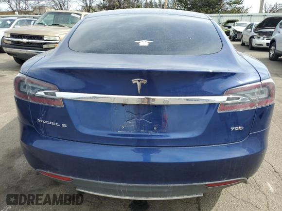 2015 Tesla Model S 85D with VIN 5YJSA1E27FF108017, listed as a Copart auction lot 45326545 with 119,065 mi miles and Salvage Title. Bid and sale history available at carsss.com. Image 6.