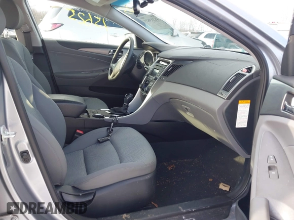 2014 Hyundai Sonata Limited with VIN KMHEC4A4XEA112985, listed as a IAAI auction lot 41215625 with 42,216 mi miles and . Bid and sale history available at DreamBid. Image 5.