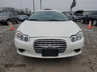 2004 Chrysler Concorde LX z VIN 2C3HD46R84H674830, wystawiony jako Copart lot #85263334 z przebiegiem 76 254 mil mil oraz Czysty tytuł • Clean title. Historia ofert i sprzedaży dostępna na DreamBid. Obrazek 5.