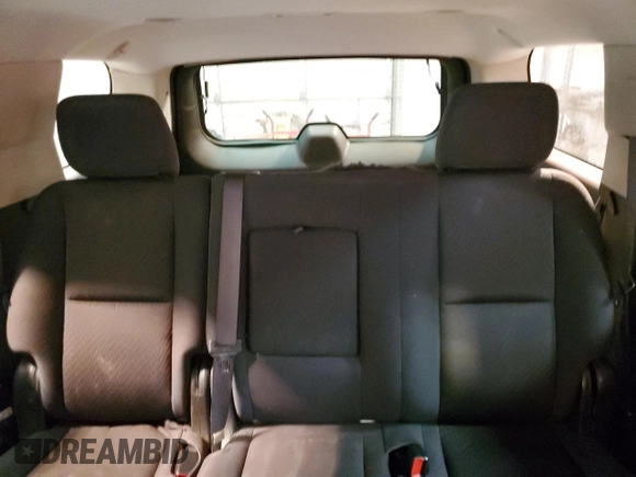 2013 Chevrolet Tahoe LS с VIN 1GNSCAE09DR162913, выставлен на аукционе Copart как лот 53286885 с пробегом 136 394 миль миль и Списание • Salvage title. История ставок и продаж доступна на DreamBid. Изображение 10.