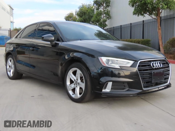 2017 Audi A3 Premium z VIN WAUAUGFF6H1044889, wystawiony jako Copart lot #85808984 z przebiegiem 98 831 mil mil oraz Czysty tytuł • Clean title. Historia ofert i sprzedaży dostępna na DreamBid. Obrazek 1.