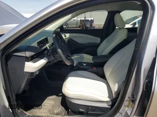 2021 Ford Mustang Mach-E Premium z VIN 3FMTK3R71MMA04498, wystawiony jako Copart lot #51796155 z przebiegiem 7 800 mil mil oraz Szkoda całkowita • Salvage title. Historia ofert i sprzedaży dostępna na DreamBid. Obrazek 7.