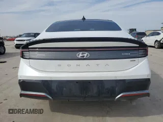2024 Hyundai Sonata Hybrid Limited with VIN KMHL54JJ1RA101709, listed as a Copart auction lot 45246235 with 6,043 mi miles and Salvage Title. Bid and sale history available at carsss.com. Image 6.