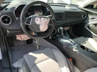 2024 Chevrolet Camaro 2LT with VIN 1G1FD1RS2R0115603, listed as a Copart auction lot 50968725 with 9,202 mi miles and Salvage Title. Bid and sale history available at carsss.com. Image 8.