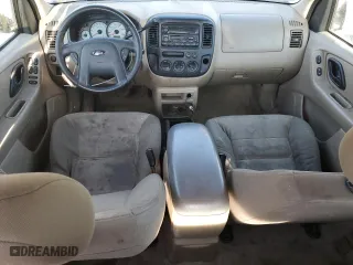 2003 Ford Escape XLS Popular with VIN 1FMYU02143KA40311, listed as a Copart auction lot 46442255 with 162,033 mi miles and Salvage Title. Bid and sale history available at carsss.com. Image 8.