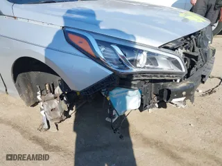 2016 Hyundai Sonata 2.4L Sport with VIN 5NPE34AF7GH431391, listed as a IAAI auction lot 41880383 with 123,546 mi miles. Bid and sale history available at carsss.com. Image 6.