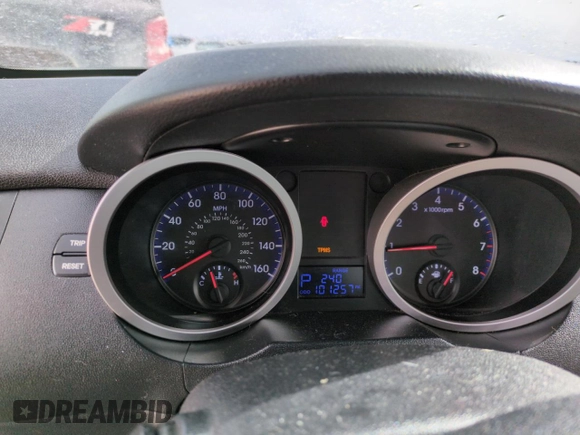 2010 Hyundai Genesis Coupe с VIN KMHHT6KD1AU026657, выставлен на аукционе Copart как лот 46077485 с пробегом 101 257 миль миль и Списание • Salvage title. История ставок и продаж доступна на DreamBid. Изображение 9.