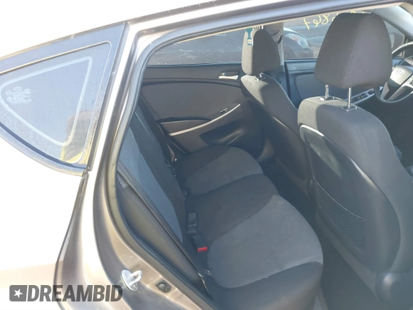 2013 Hyundai Accent GS z VIN KMHCT5AE8DU126970, wystawiony jako IAAI lot #40906867 z przebiegiem 142 484 mil mil oraz . Historia ofert i sprzedaży dostępna na DreamBid. Obrazek 8.