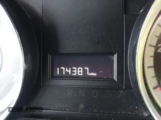 2019 Dodge Grand Caravan SXT with VIN 2C4RDGCGXKR723991, listed as a IAAI auction lot 40670679 with 174,387 mi miles and . Bid and sale history available at DreamBid. Image 15.