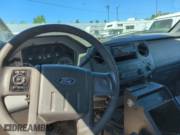 2011 Ford F-350 с VIN 1FT7X3B6XBEC03772, выставлен на аукционе IAAI как лот 42865380 с пробегом 271 369 миль миль и . История ставок и продаж доступна на DreamBid. Изображение 24.