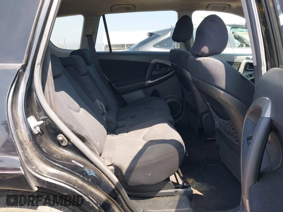 2008 Toyota RAV4 Sport with VIN JTMZK32V186015093, listed as a IAAI auction lot 42173719 with 164,475 mi miles and . Bid and sale history available at DreamBid. Image 8.